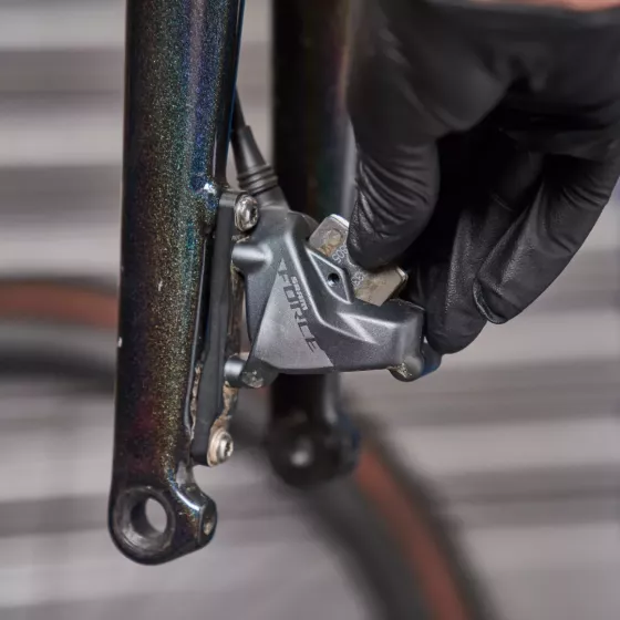 Instalación de frenos hidráulicos