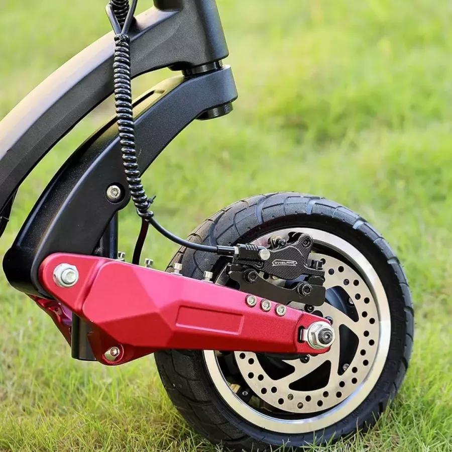 Instalación de frenos hidráulicos en patinetes