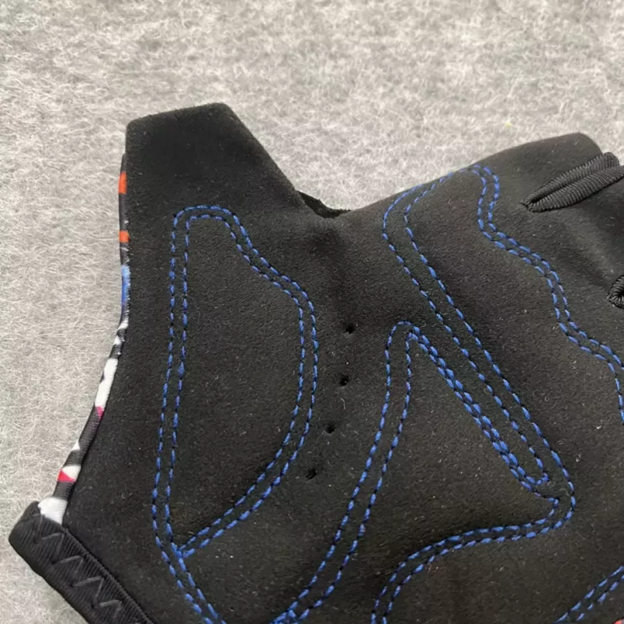 Guante infantil graffiti